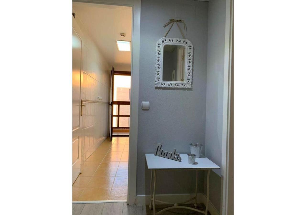 Apartamento Pirra 44 Suite. Wanda Metropolitan, Aeropuerto, Ifema. *