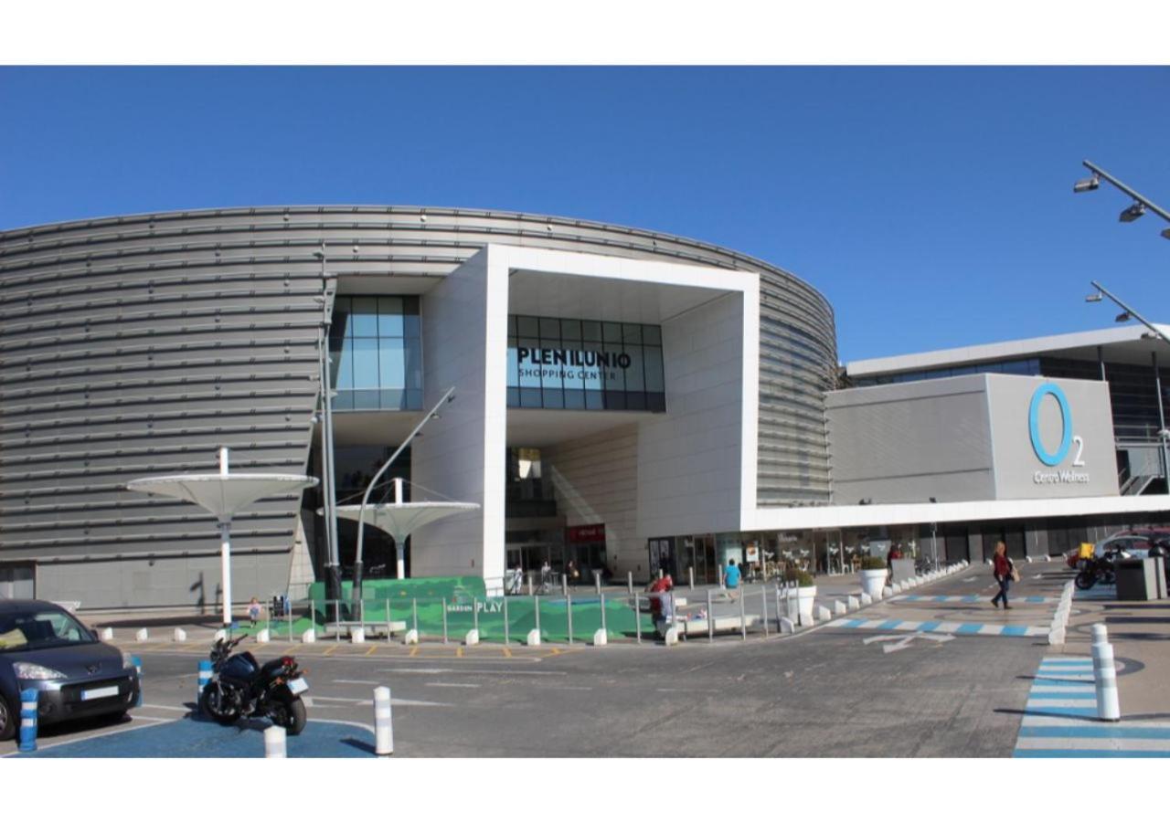 Pirra 44 Suite. Wanda Metropolitan, Aeropuerto, Ifema. Apartamento Madrid